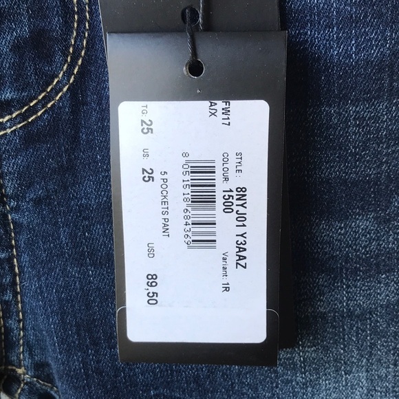 Armani Exchange Super Skinny J01 Jeans - Picture 7 of 10